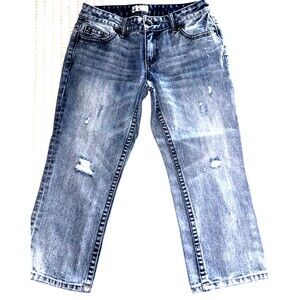 Aeropostale Jeans Size 3/4 Women's Regular Size Blue Denim Cropped Distressed
